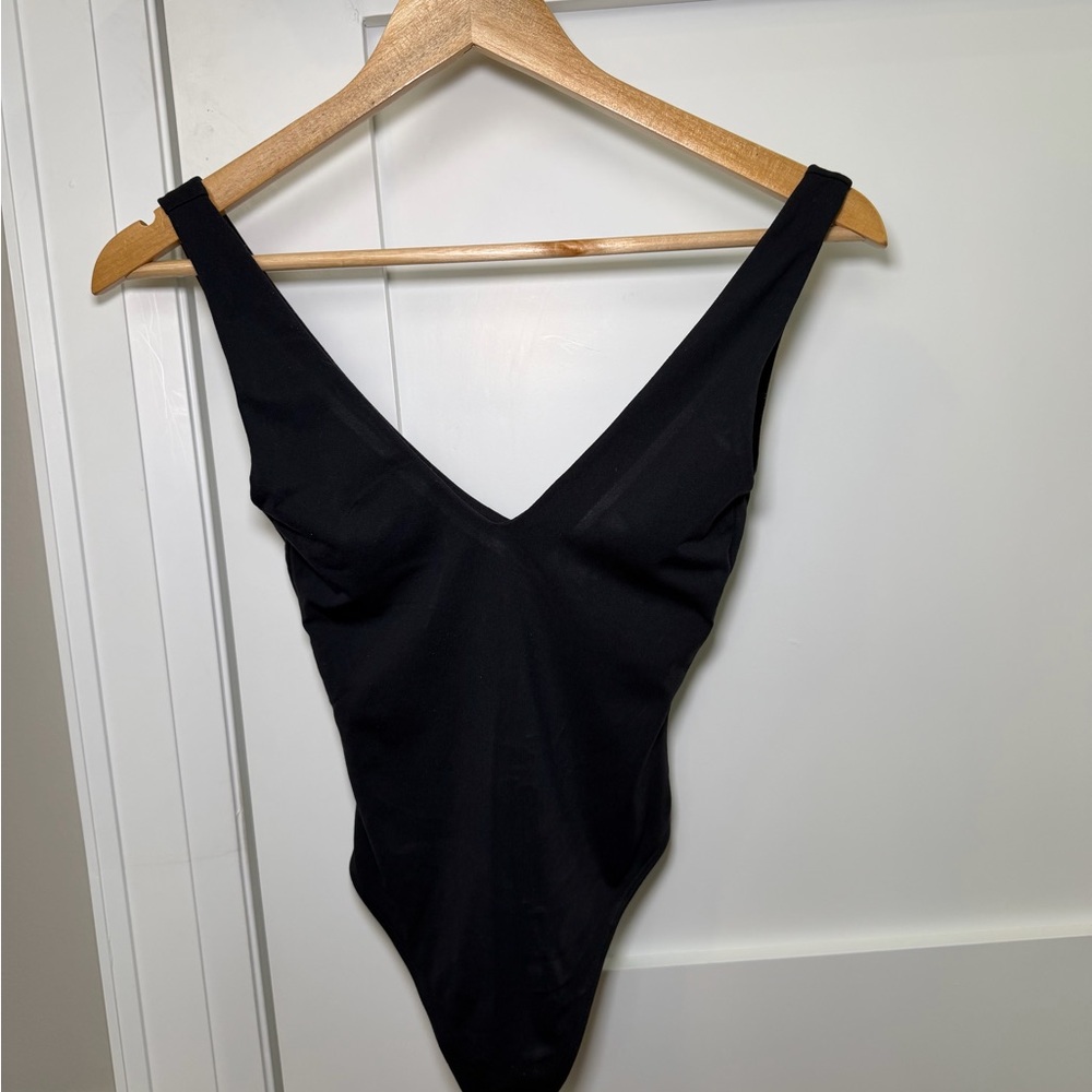 Babaton Black V-Neck Bodysuit